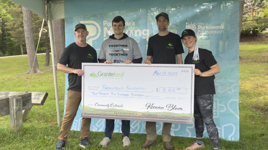 Parkinson's Foundation giant check photo